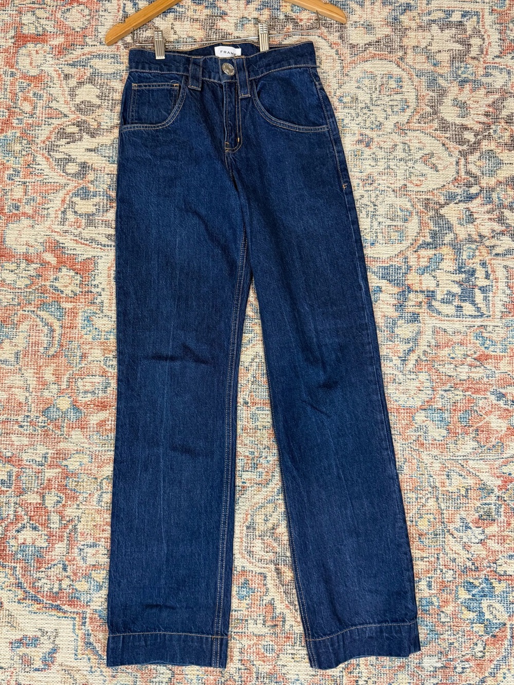 FRAME Oversized Luxury Jeans 24 Rinse Dark Wash Cuffed Straight Leg 100% Cotton - Picture 2 of 12